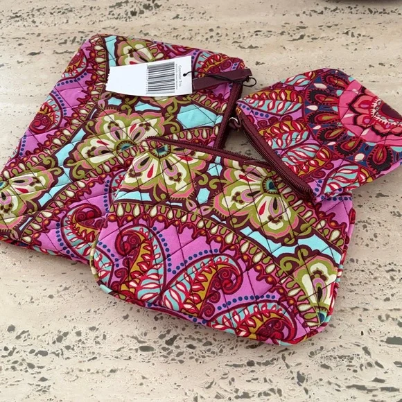 Vera Bradley Cosmetic Trio Resort Medallion - Picture 2 of 3